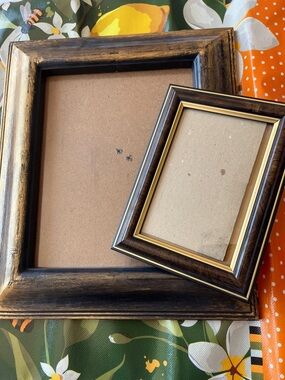 Classic Picture Frames - Brown/Gold